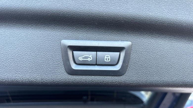 BMW X1 sDrive 20i MHT Sport 5dr Step Auto Petrol Estate